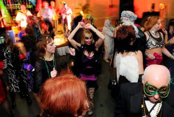 Sculpture Space Celebrating 11th Annual Mardi Gras Party