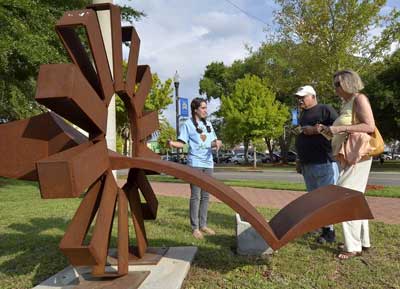 Duke Oursler sculpture
