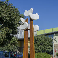 Avondale Birds by Mark Carroll - search and link Sculpture with SculptSite.com