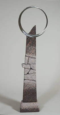 Standing Stone by Mark Carroll - search and link Sculpture with SculptSite.com