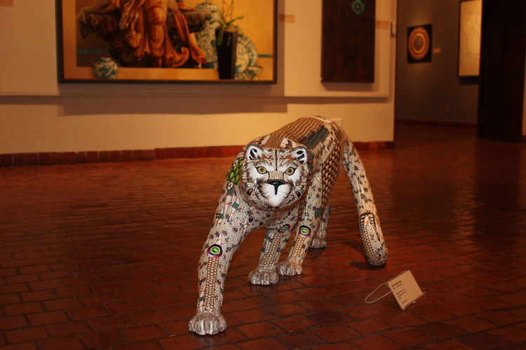 Big Cat by Adam Rees - search and link Sculpture with SculptSite.com
