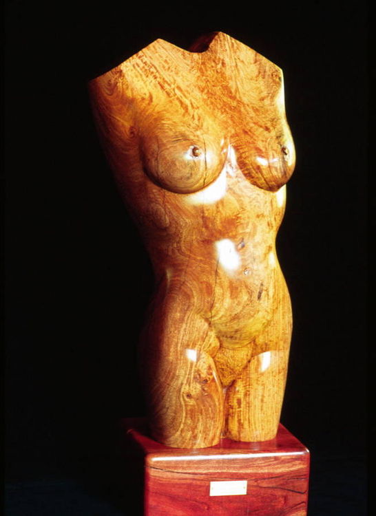 Woman by Judith Copeland - search and link Sculpture with SculptSite.com