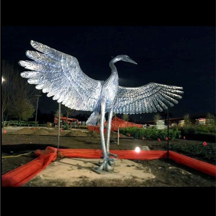 Monuments - Heron Spring by Edd Hayes - search and link Sculpture with SculptSite.com