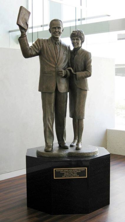 Monuments - John and Dodie Osteen by Edd Hayes - search and link Sculpture with SculptSite.com