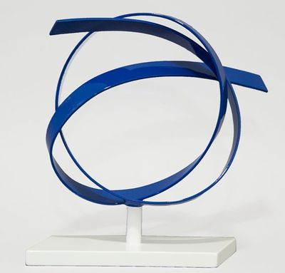 Blue Knot by Joe Gitterman - search and link Sculpture with SculptSite.com