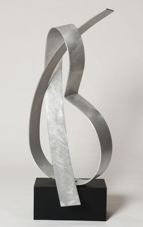 Poised 9 by Joe Gitterman - search and link Sculpture with SculptSite.com