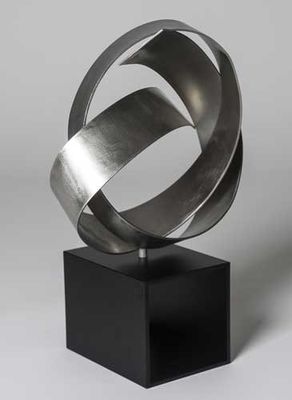 Round Knot  by Joe Gitterman - search and link Sculpture with SculptSite.com