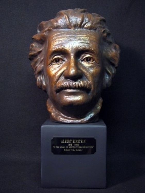 Albert Einstein by Robert Toth - search and link Sculpture with SculptSite.com