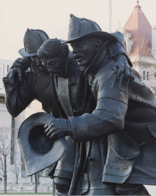 New York State Fallen FirefightersMemorial by Robert Eccleston - search and link Sculpture with SculptSite.com
