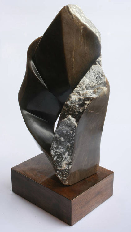 Moving On by Robin Antar - search and link Sculpture with SculptSite.com