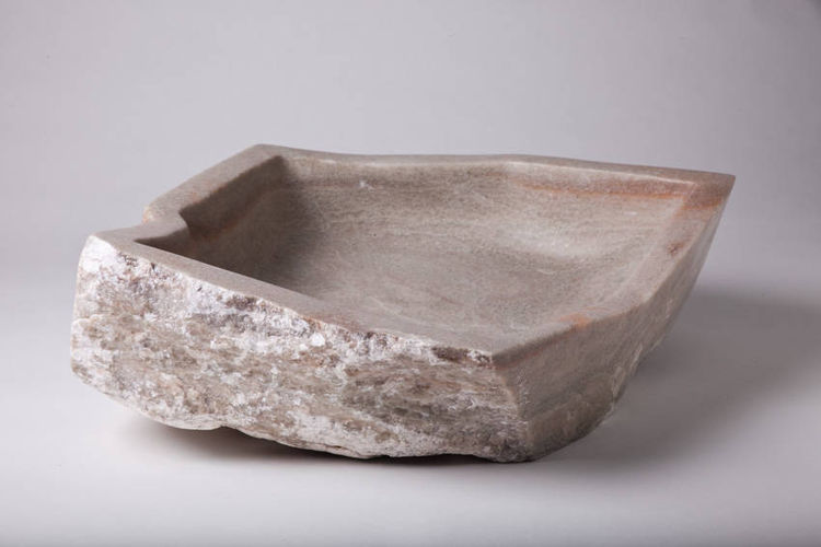 alabaster bowl by Robin Antar - search and link Sculpture with SculptSite.com