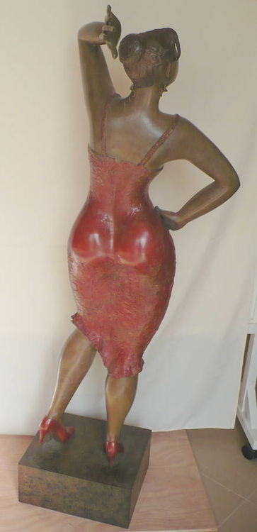 Lady X by Ana Lazovsky - search and link Sculpture with SculptSite.com