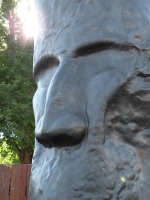 Big Head by Barry W. Sheehan - search and link Sculpture with SculptSite.com