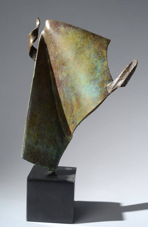 Cloak by Robert Pulley - search and link Sculpture with SculptSite.com