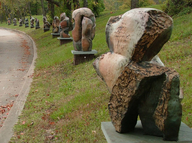 Ancestral Way by Robert Pulley - search and link Sculpture with SculptSite.com