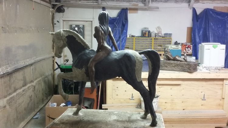 woman on horse by Edward Kitt - search and link Sculpture with SculptSite.com