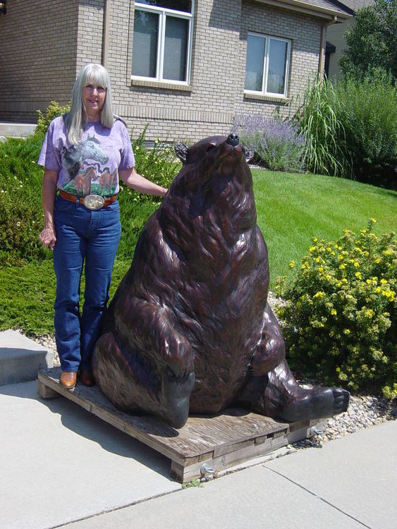 Bearly Serious by Dawn Weimer - search and link Sculpture with SculptSite.com