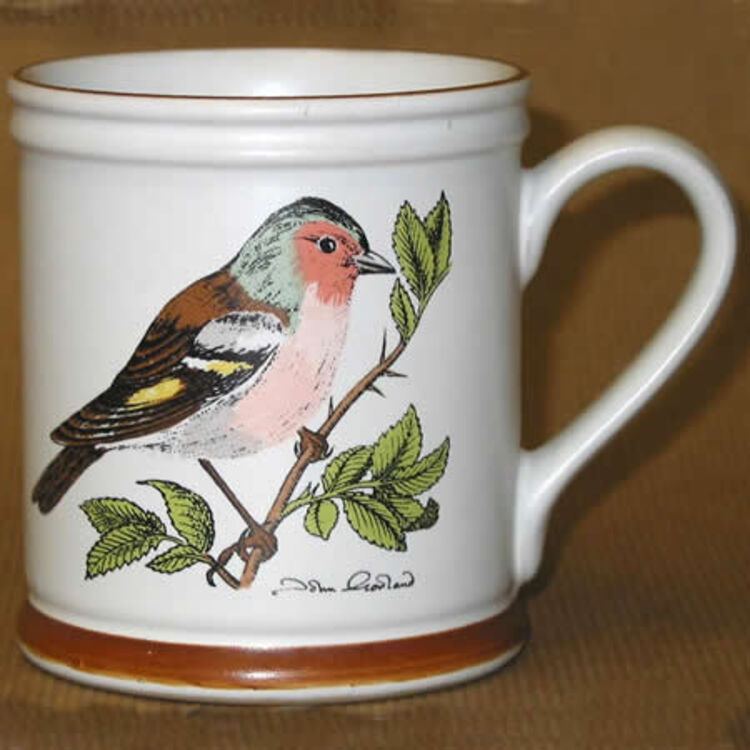Bird on cup by Denby - search and link Sculpture with SculptSite.com