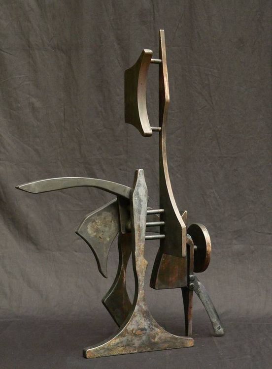 Hammerhead Apparatus  by Mark Dickson - search and link Sculpture with SculptSite.com