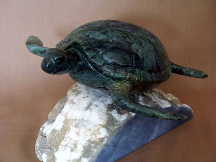 Green Sea Turtle by Jason Nelson - search and link Sculpture with SculptSite.com
