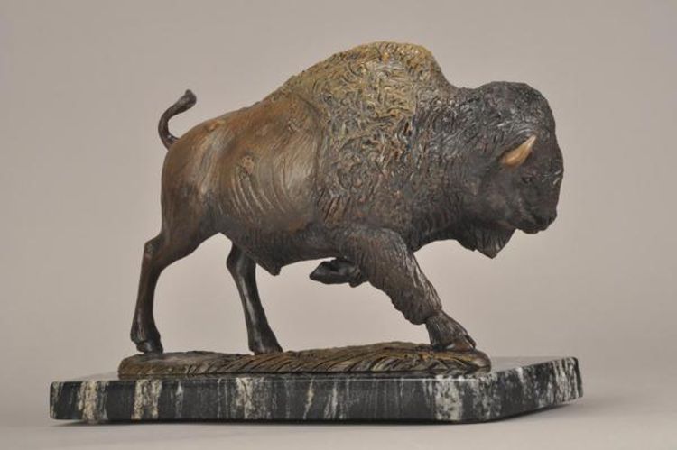 Bison by James Marsico - search and link Sculpture with SculptSite.com