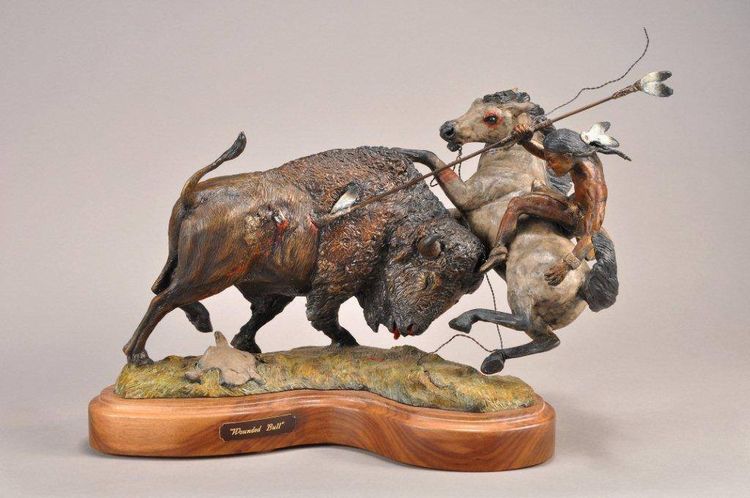 Wounded Bull by James Marsico - search and link Sculpture with SculptSite.com