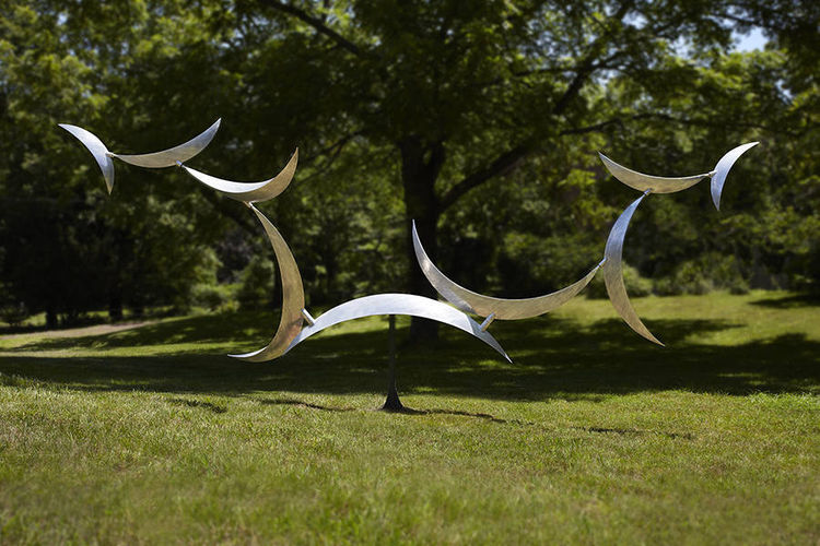 Nine Moons Rising by Jeff Kahn - search and link Sculpture with SculptSite.com