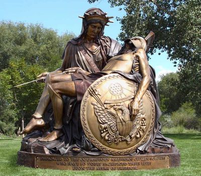 The American Pieta by James Muir - search and link Sculpture with SculptSite.com