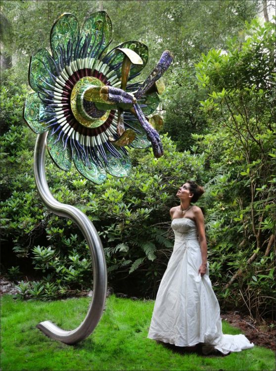 Passion Flower by Maylee Christie - search and link Sculpture with SculptSite.com