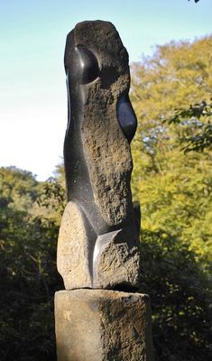 Tasmaanse by Petra Boshart - search and link Sculpture with SculptSite.com