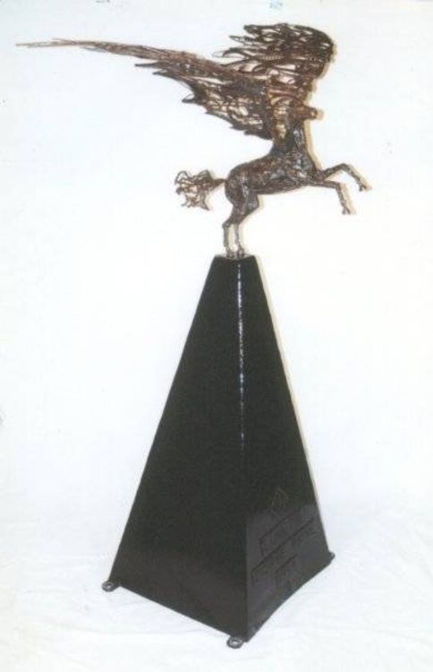 Lungta by Pierre Riche - search and link Sculpture with SculptSite.com