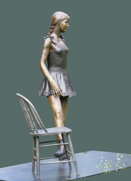 Diaghilev's-Daughter-Choreographer-Jennifer-Lacey by Sterett-Gittings Kelsey - search and link Sculpture with SculptSite.com